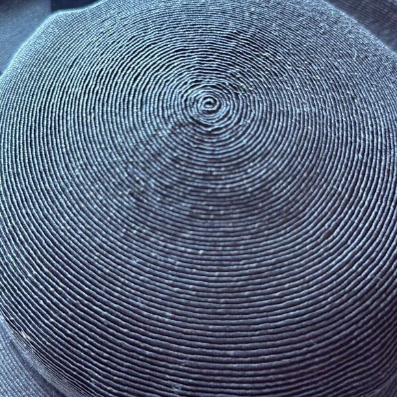 Vintage Black Finely Woven Straw Hat With Black Velvet Bow Women’s Size Small - Picture 10 of 13